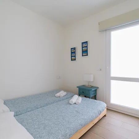 Homeforguest Modern In Canteras With Parking Appartamento