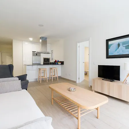 Homeforguest Modern In Canteras With Parking Apartment